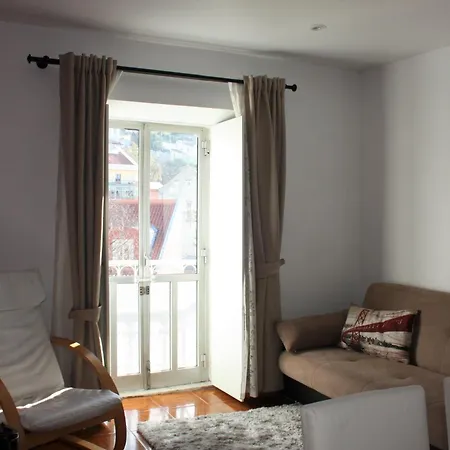 Castle View Mouraria - 6 Persons Apartment